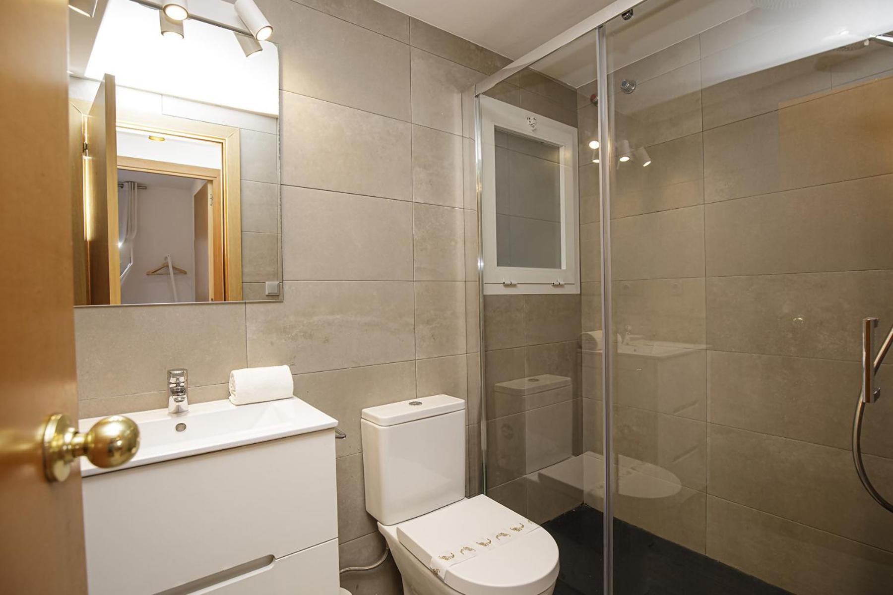 Apartamento Con Gran Terraza En Girona Eksteriør billede
